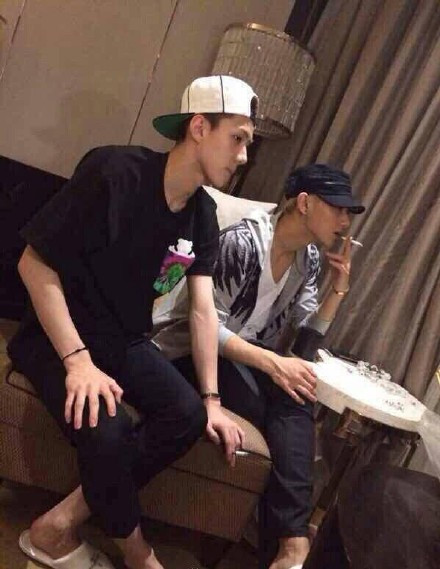 黄子韬十大黑点全揭秘是真的?黄子韬和鹿晗(为什么这么多人黑黄子韬)