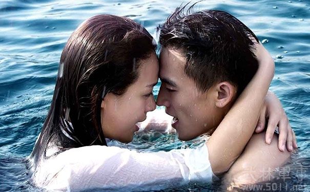 马思纯家境很好吗?欧豪的家庭背景如何?站(欧豪为什么和马思纯)