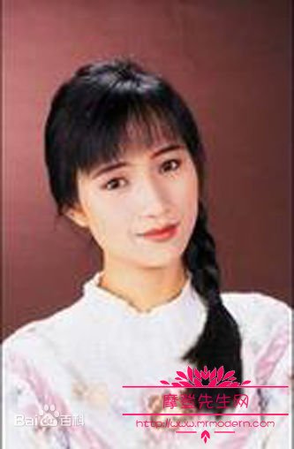 熊欣欣老婆蔡嘉利照片简介(蔡嘉利与熊欣欣)