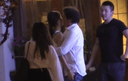 杨采钰和刘亦菲干爹啥关系？为什么说陈金飞(杨采钰是刘亦菲什么人)