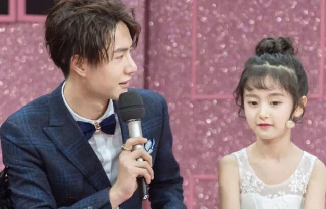 裴佳欣上天天向上是哪一期?裴佳欣王思聪是 裴佳欣上天天向上是哪一期?裴佳欣王思聪是