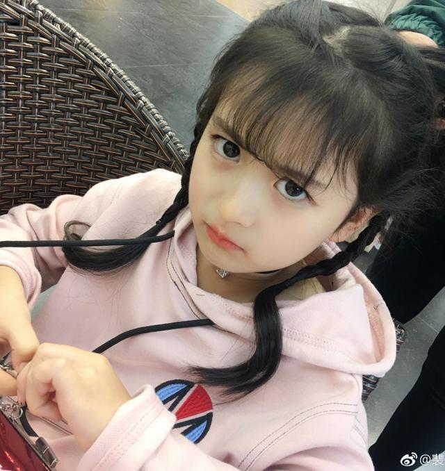 裴佳欣上天天向上是哪一期?裴佳欣王思聪是 裴佳欣上天天向上是哪一期?裴佳欣王思聪是