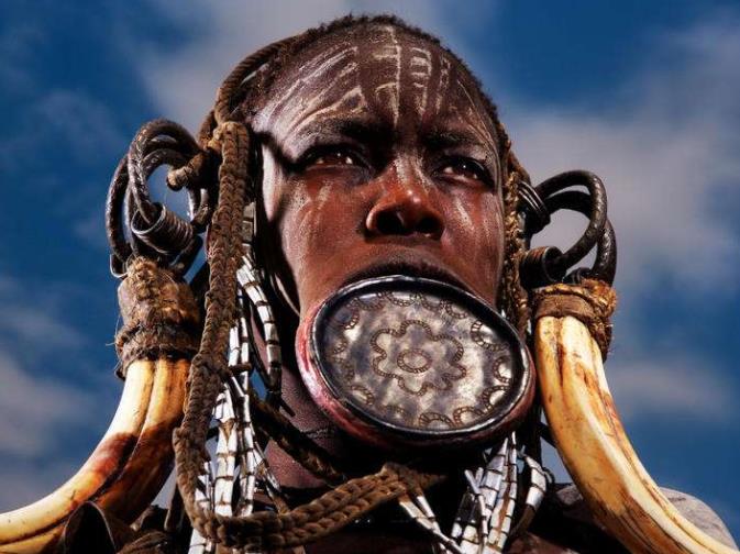 海龟先生蒋晗耳朵怎么回事那么大