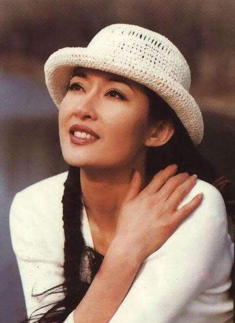 盖丽丽为什么突然消失不火了(盖丽丽怎么了)