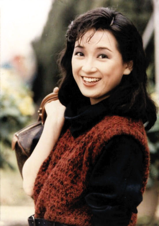 龚慈恩是邓超的妈妈吗？龚慈恩是不是整容了