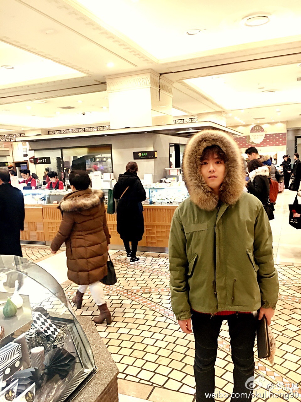 李洪基发生啥事了为什么不红了