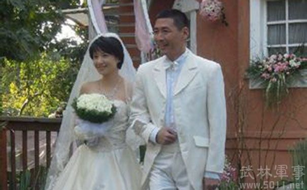 金玉婷为什么没有孩子?金玉婷老公张子健资(金玉婷现任老公照片) 金玉婷为什么没有孩子?金玉婷老公张子健资(金玉婷现任老公照片)
