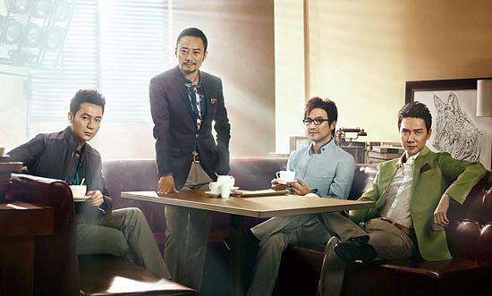 冯绍峰父亲冯月平照片资料(冯绍峰的母亲照片)