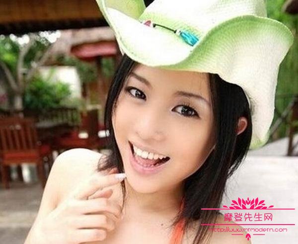 苍井空为什么要来中国发展？苍井空在中国为