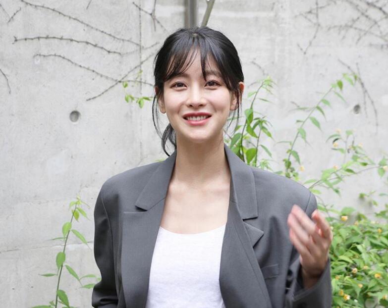 李洪基发生啥事了为什么不红了