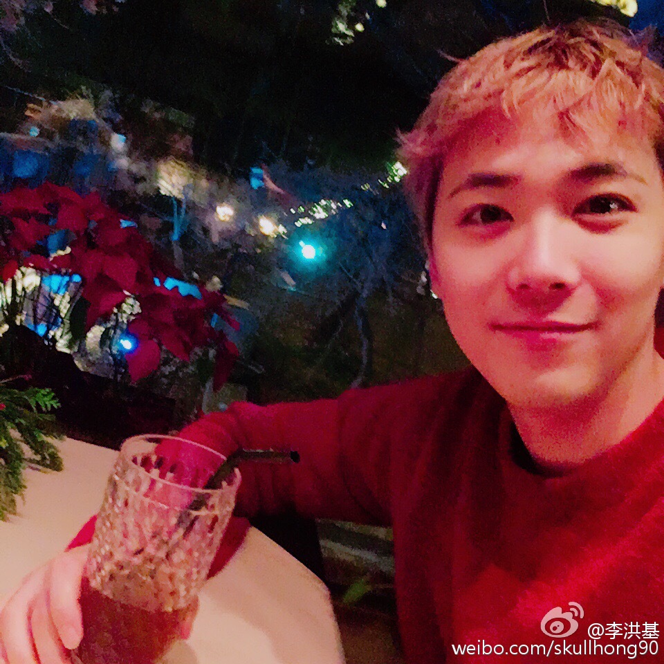 李洪基发生啥事了为什么不红了