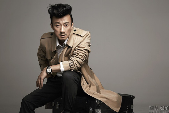 赵立新为什么被人叫柯南？赵立新和王洛勇相(赵立新 王洛勇)