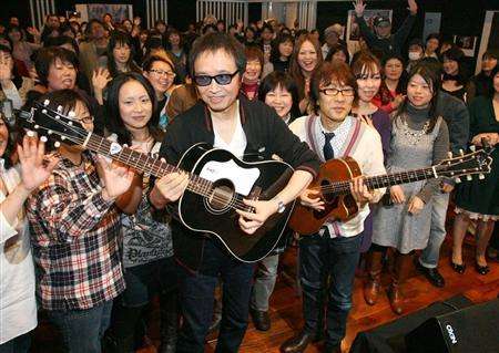 吉田拓郎的三个老婆都有谁(日本歌手吉田拓郎)