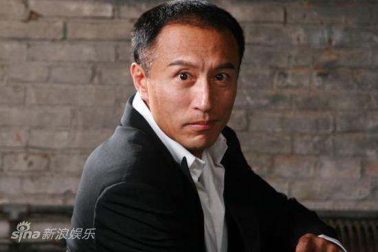 王洛勇嘴为什么歪了?王洛勇老婆丁宁资料照 王洛勇嘴为什么歪了?王洛勇老婆丁宁资料照