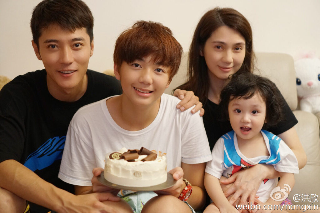 莫少聪和洪欣的儿子为什么姓张?张镐濂考上 莫少聪和洪欣的儿子为什么姓张?张镐濂考上