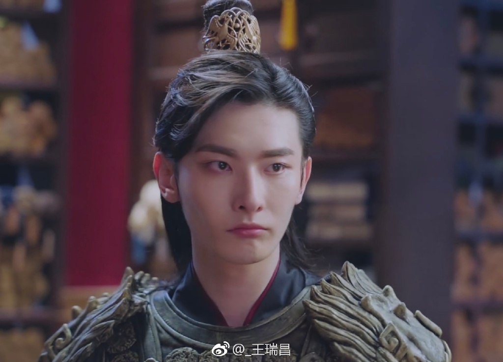 王瑞昌小时候的照片(王瑞昌笑起来的照片)