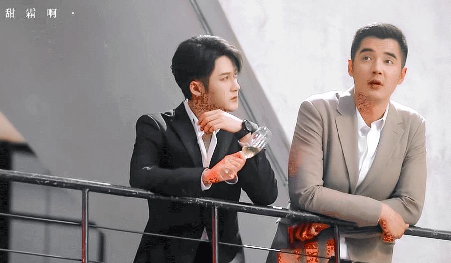 金世佳李沁为什么分手?2015年媒体报道(李沁的男朋友是谁,李沁和金世佳分手了吗)