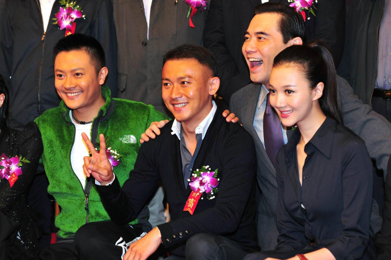 赵文瑄为什么不结婚？赵文瑄是不是同性恋啊