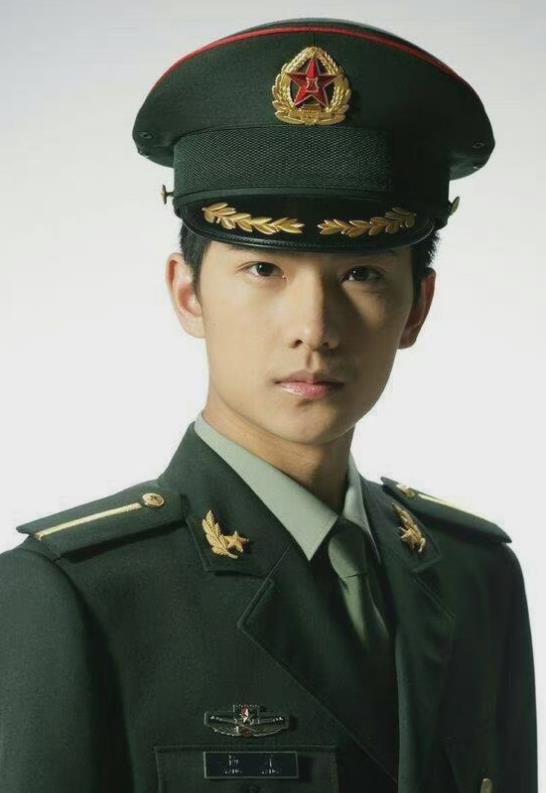 杨洋迪丽热巴公布恋情?迪丽热巴绯闻男友另(杨洋迪丽热巴公布恋情是真的吗)