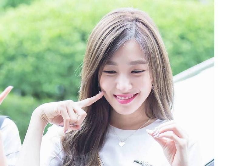 黄美英军旗事件后现在怎么样了 黄美英军旗事件后现在怎么样了