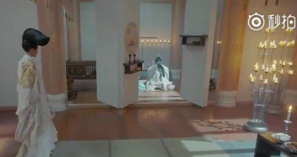 凤求凰朱雀是刘楚玉的孪生妹妹