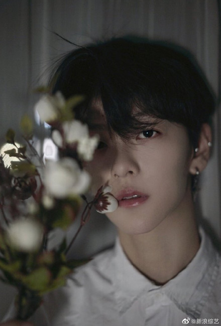 刘梦为什么那么像男的(刘梦男的还是女的)