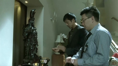 拜关公是敬茶还是敬酒(拜关公用酒还是茶) 拜关公是敬茶还是敬酒(拜关公用酒还是茶)