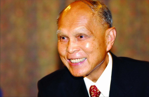 霍英东是霍元甲的后代吗？霍英东家族现在有