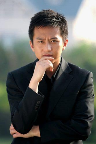 邓超晒父亲、母亲照片(邓超家庭照片)