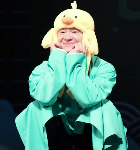 德云社师爷谢金下跪视频(德云社师叔 谢金)