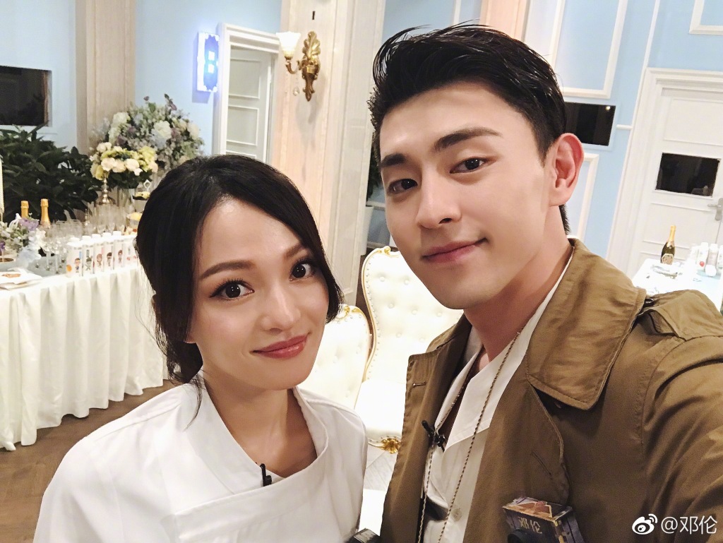 邓伦整牙前后对比图(邓伦下颌线)