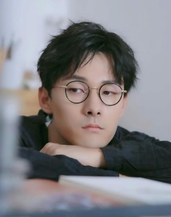 张雨剑为什么叫快递、人间清醒(张雨剑快递哥)