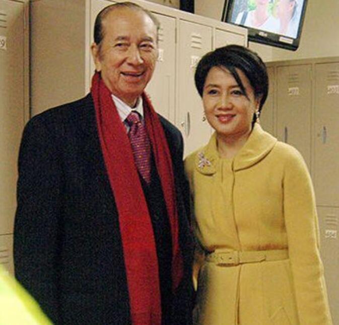 梁安琪怎么哄赌王的(梁安琪遇到赌王是多少岁)