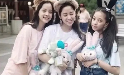 欧阳娜娜姐姐欧阳妮妮自曝留学时被欺负(欧阳娜娜不上学了吗) 欧阳娜娜姐姐欧阳妮妮自曝留学时被欺负(欧阳娜娜不上学了吗)