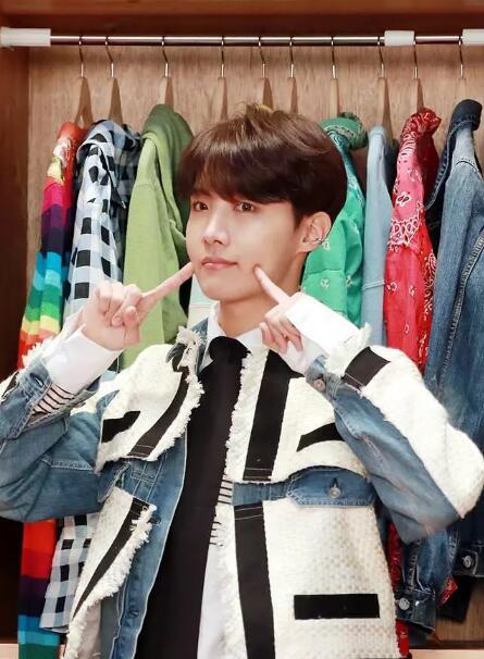 郑号锡为什么叫郑小芙(郑号锡是谁) 郑号锡为什么叫郑小芙(郑号锡是谁)