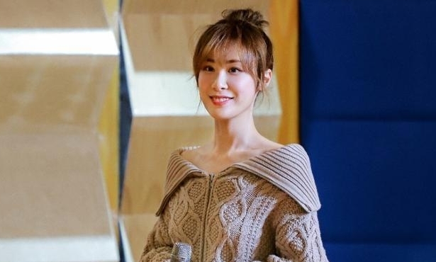 张力尹和张碧晨太像了合照图(张碧晨样子) 张力尹和张碧晨太像了合照图(张碧晨样子)