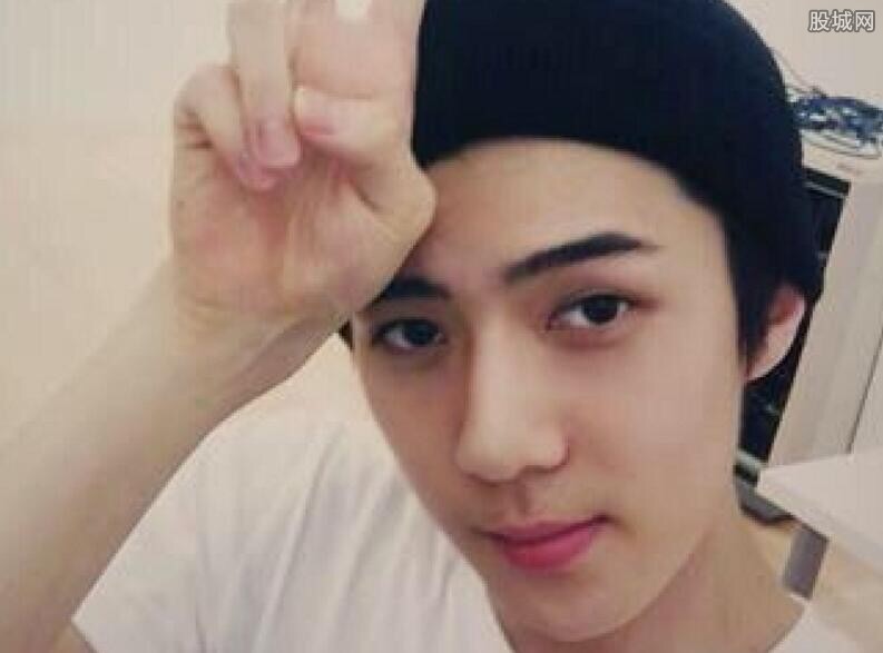 吴世勋三亚事件是怎么回事(吴世勋三亚事件是真的吗)