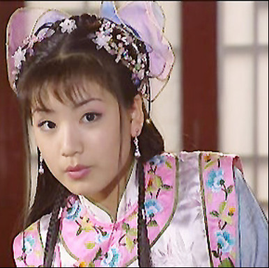 罗中旭耳朵被砍掉了一大半？罗中旭的女友是