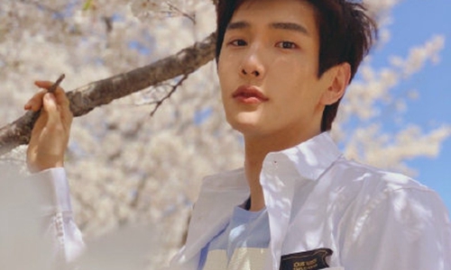 青三选手彦希偷戒指