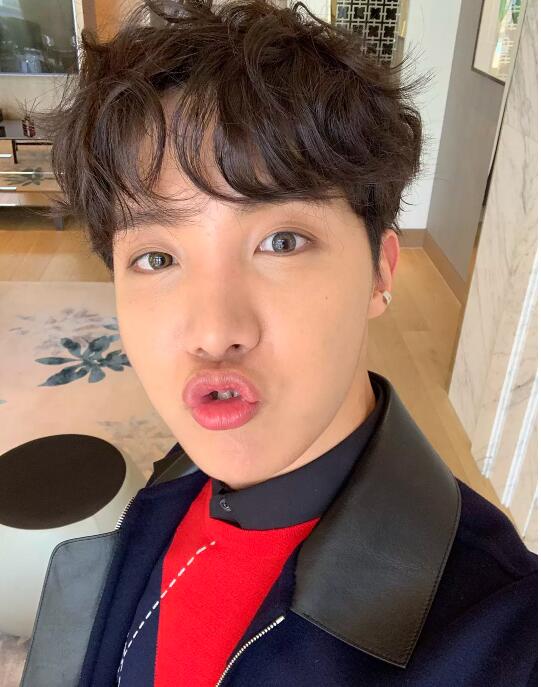 郑号锡为什么叫郑小芙(郑号锡是谁)