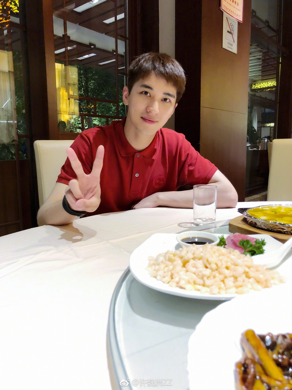 许魏洲为什么叫timmy 许魏洲和毛晓彤