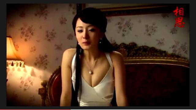 杨幂为啥被叫大幂幂是胸大吗？杨幂的胸是真