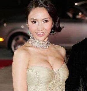 黎姿为弟弟庆生网友直呼姐弟情深(黎姿弟弟年轻照片)