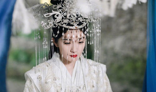 杨幂跳狐狸舞卖萌总算知道绰号怎么来的了(杨幂为什么自称狐狸) 杨幂跳狐狸舞卖萌总算知道绰号怎么来的了(杨幂为什么自称狐狸)