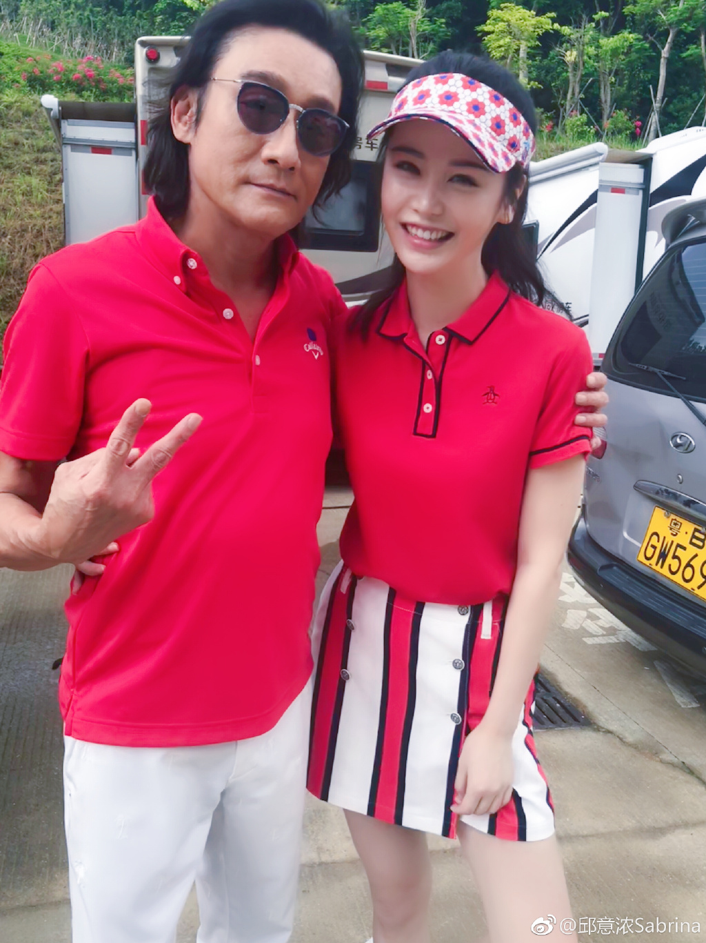 晶女郎胡然胸围好惊人