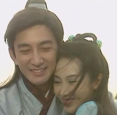 黎姿为弟弟庆生网友直呼姐弟情深(黎姿弟弟年轻照片)