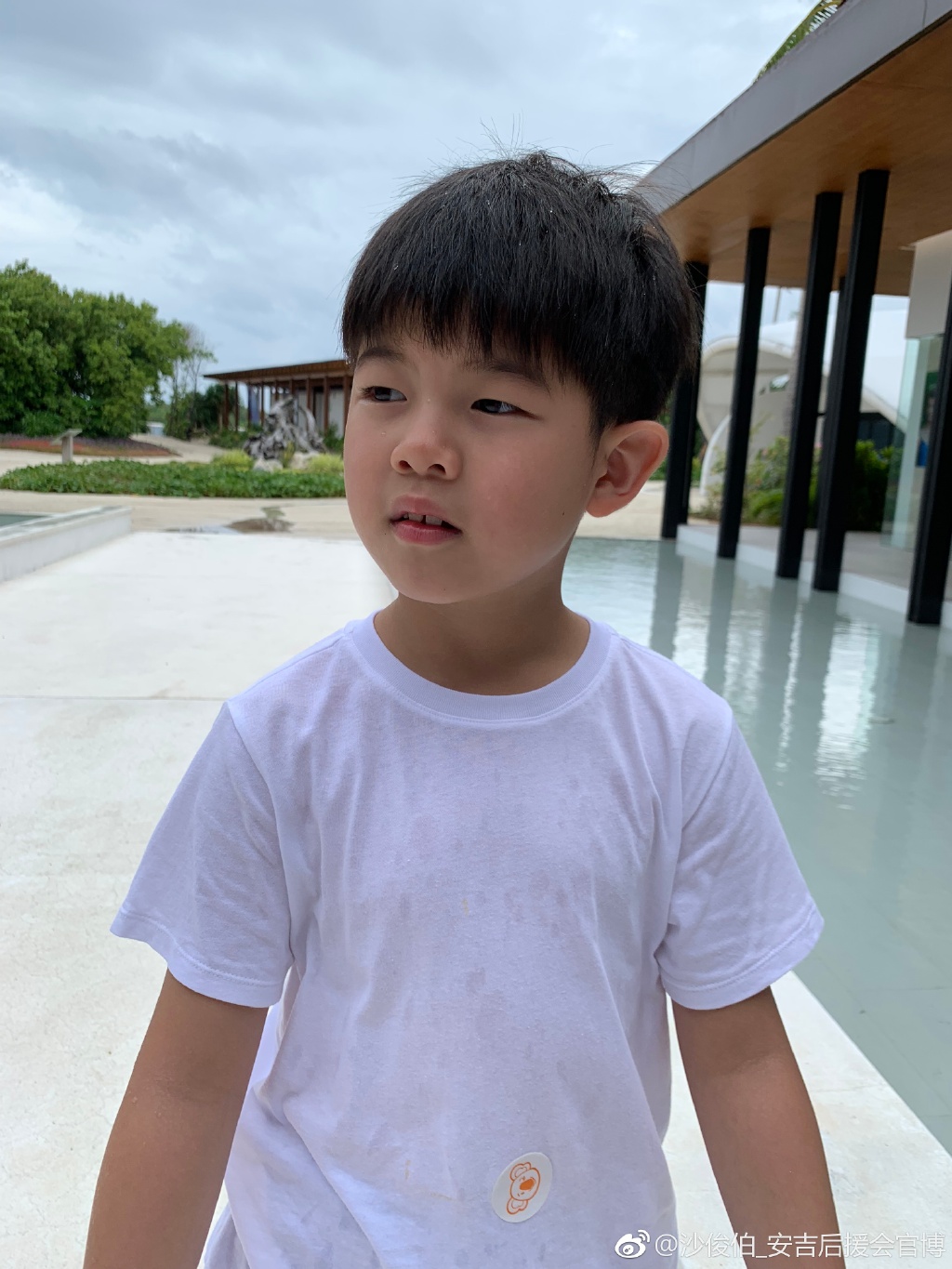 宋仲基和安吉真见面了吗(安吉照片和宋仲基照片)