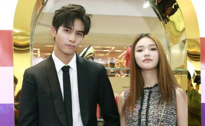 赵佳丽微博为什么叫吉野迈子(赵佳丽吉野迈子是一个人吗)