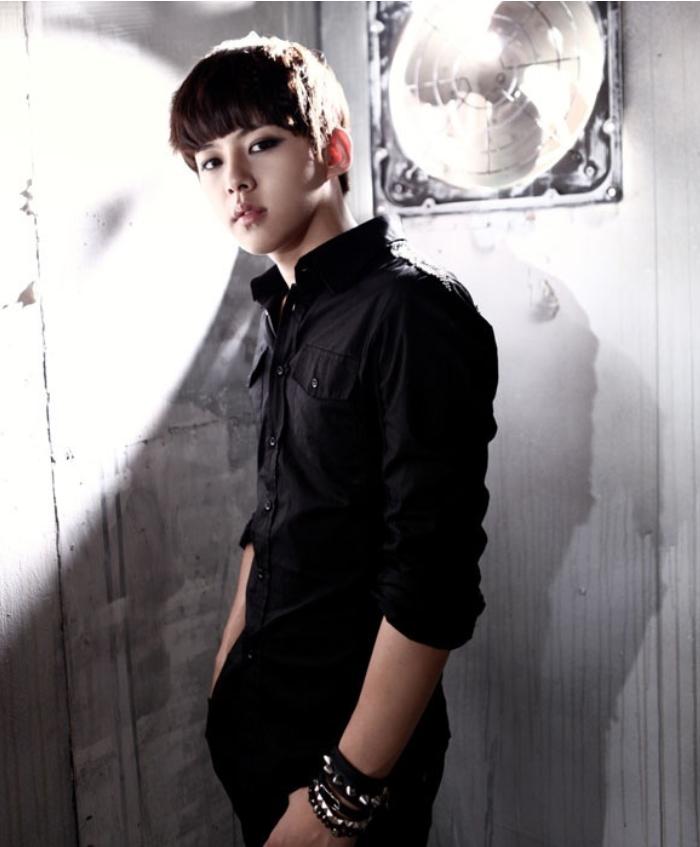 申东浩为啥这么早结婚又离婚？超人回来了东