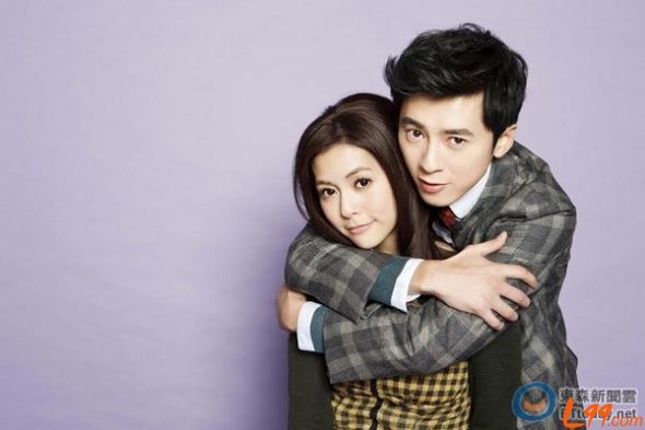 任容萱和selina是同父异母吗？任容萱